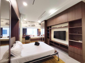 Imperio Residensi Malacca B2810